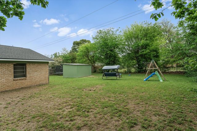 3021 Williamsburg Drive, Tyler, TX 75701