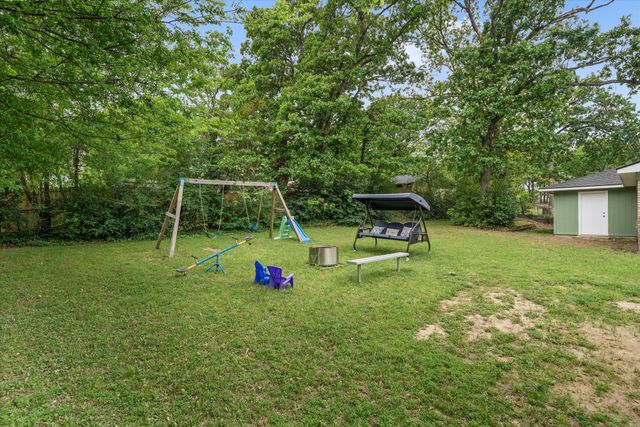 3021 Williamsburg Drive, Tyler, TX 75701