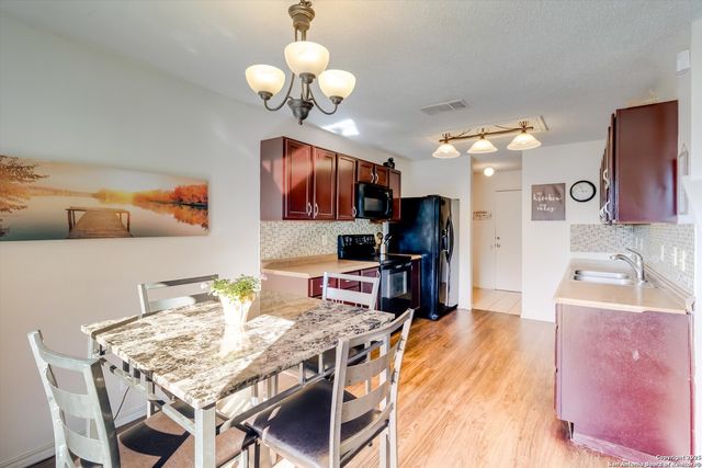 3713 Candlecreek Ct, San Antonio, TX 78244