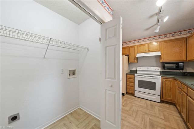 3185 Beeson Acres Road, Winston-salem, NC 27105