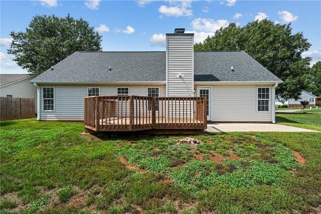 3185 Beeson Acres Road, Winston-salem, NC 27105