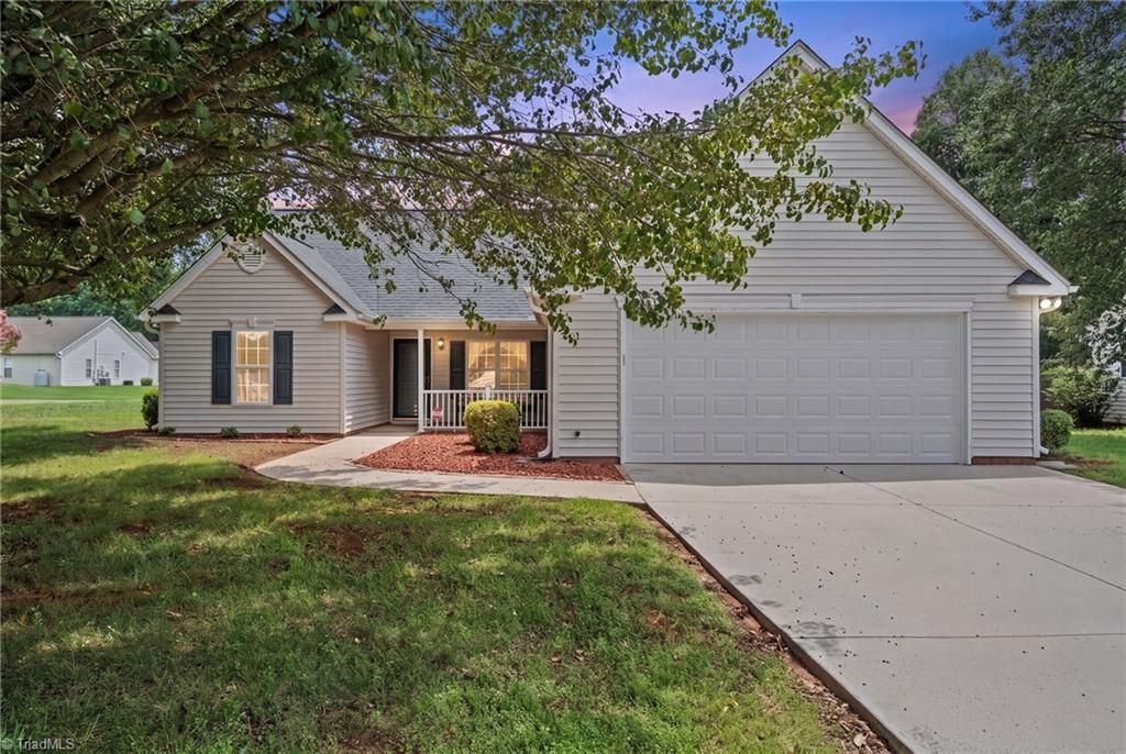 3185 Beeson Acres Road, Winston-salem, NC 27105