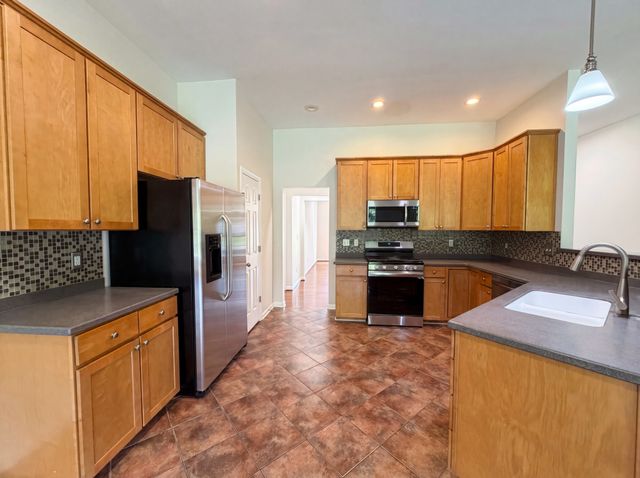 1027 Countess Ln, Spring Hill, TN 37174