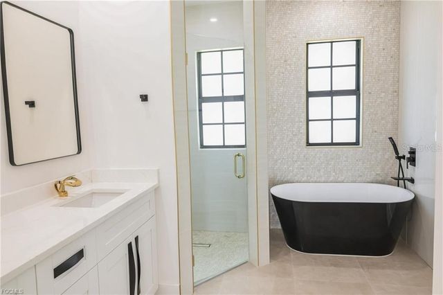 1506 8TH AVENUE, Lehigh Acres, FL 33972