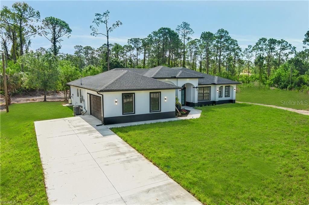 Image 1 of property listing at 1506 8TH AVENUE, Lehigh Acres, FL 33972