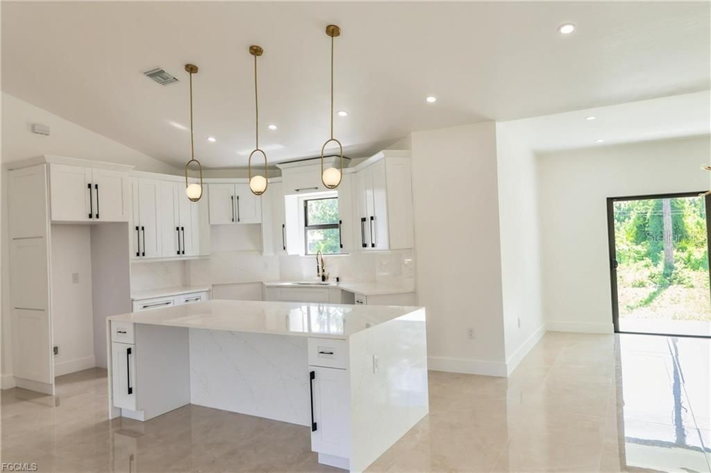 Image 5 of property listing at 1506 8TH AVENUE, Lehigh Acres, FL 33972