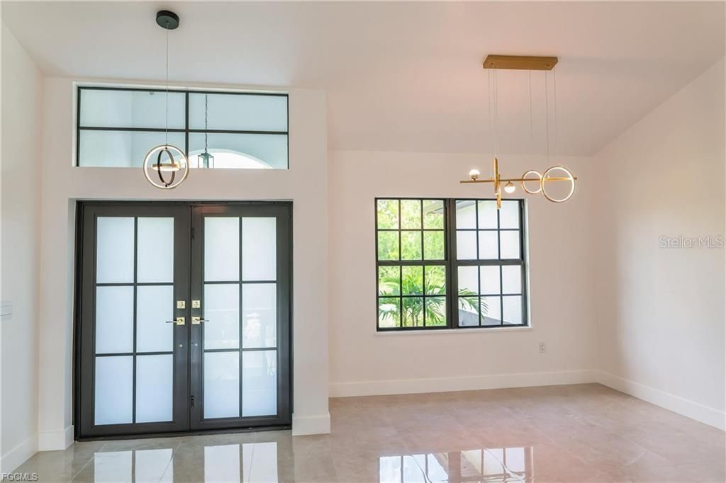 Image 9 of property listing at 1506 8TH AVENUE, Lehigh Acres, FL 33972