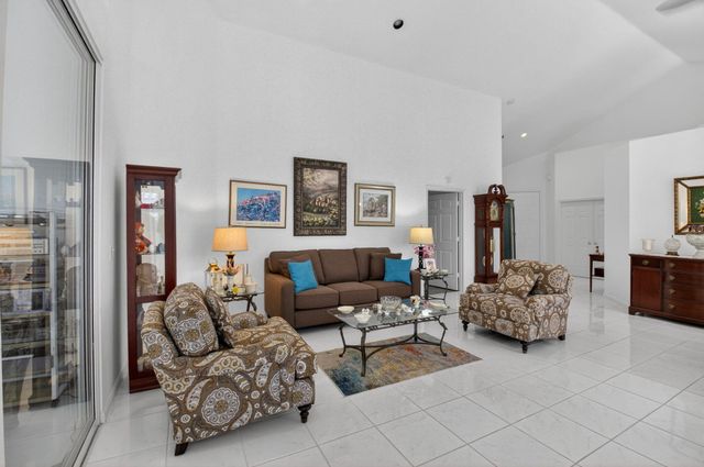 11893 Fountainside Circle, Boynton Beach, FL 33437