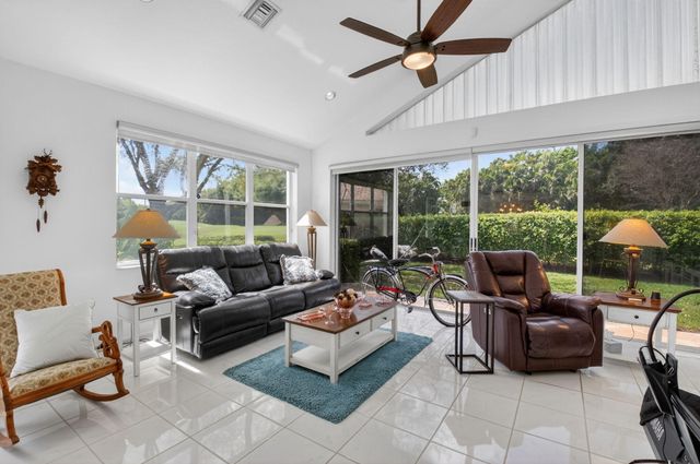 11893 Fountainside Circle, Boynton Beach, FL 33437
