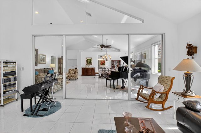 11893 Fountainside Circle, Boynton Beach, FL 33437