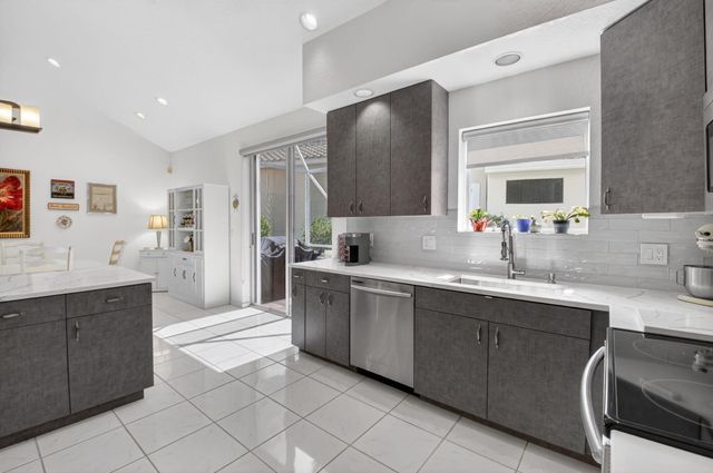 11893 Fountainside Circle, Boynton Beach, FL 33437