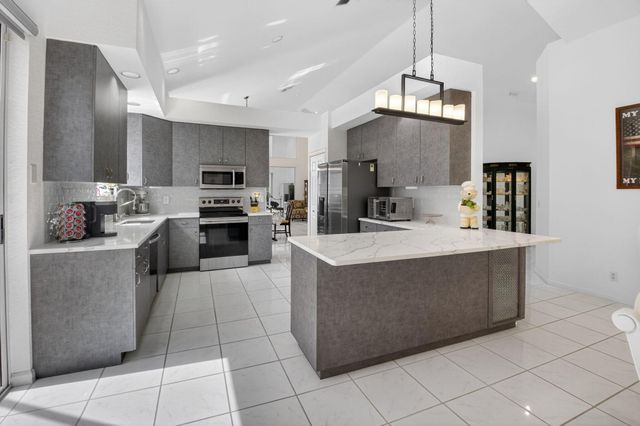 11893 Fountainside Circle, Boynton Beach, FL 33437