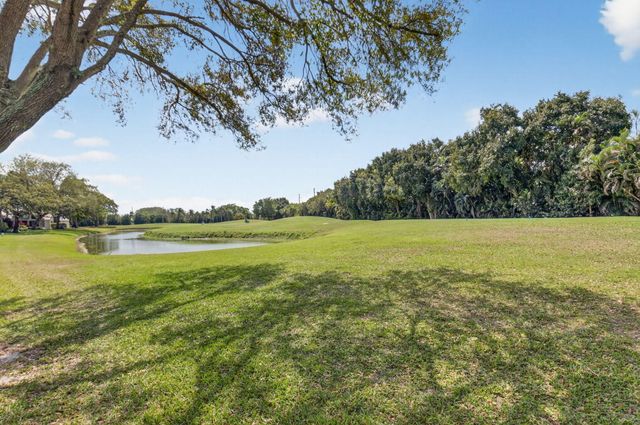 11893 Fountainside Circle, Boynton Beach, FL 33437