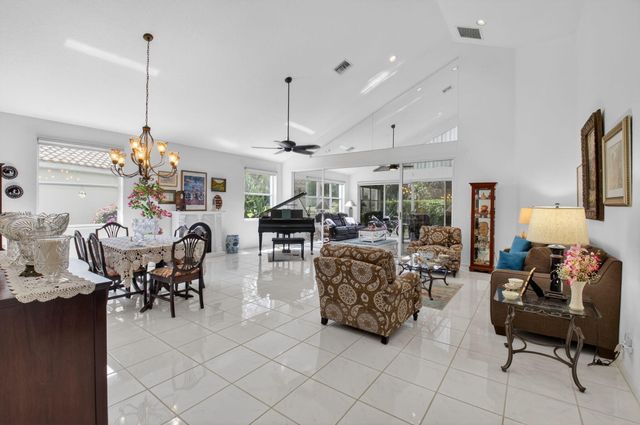 11893 Fountainside Circle, Boynton Beach, FL 33437