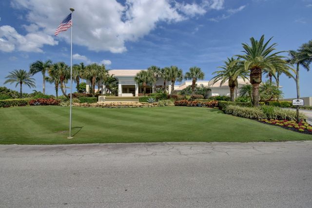 11893 Fountainside Circle, Boynton Beach, FL 33437