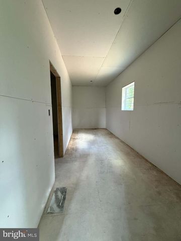 SILAGE LOT 8 LN, Berkeley Springs, WV 25411
