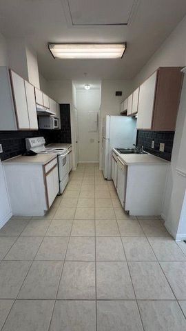 6289 Wilcrest Drive 7301, Houston, TX 77072