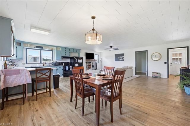908 Boone Road, Burlington, NC 27217