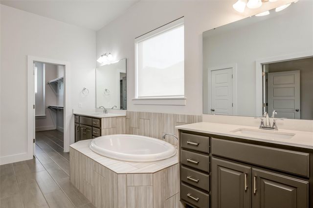 5417 Flowing Brook CV, Austin, TX 78738