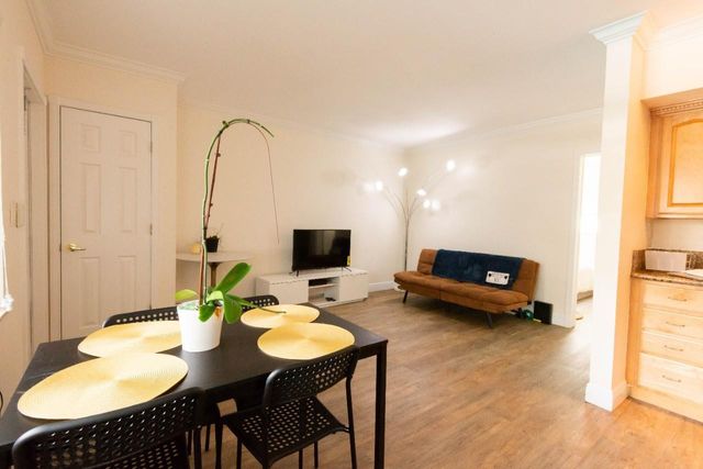 924 SE 2nd Street 3, Fort Lauderdale, FL 33301