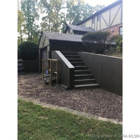 261 Indian Hills Drive NE, Corydon, IN 47112