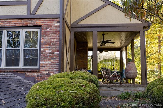 261 Indian Hills Drive NE, Corydon, IN 47112