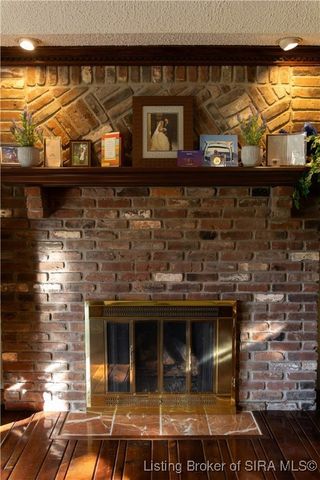 261 Indian Hills Drive NE, Corydon, IN 47112