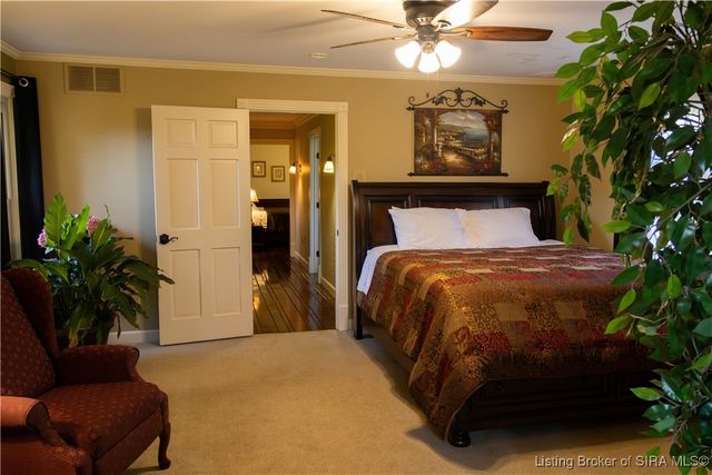 261 Indian Hills Drive NE, Corydon, IN 47112