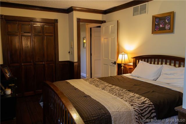 261 Indian Hills Drive NE, Corydon, IN 47112