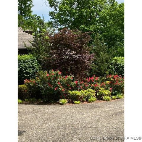 261 Indian Hills Drive NE, Corydon, IN 47112