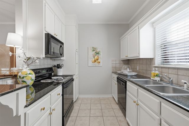 1809 S 11th Street B, Waco, TX 76706