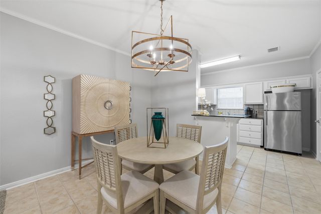 1809 S 11th Street B, Waco, TX 76706