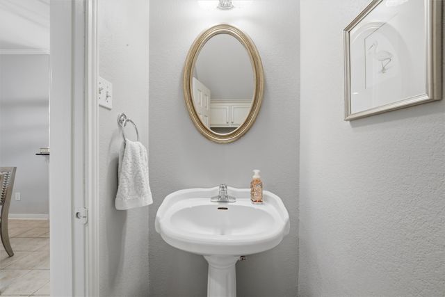 1809 S 11th Street B, Waco, TX 76706