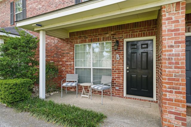 1809 S 11th Street B, Waco, TX 76706