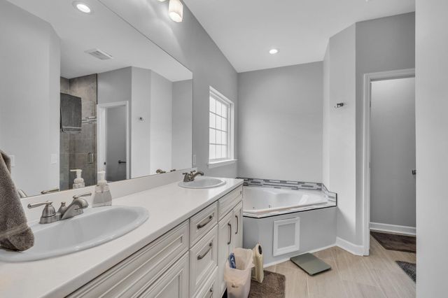 7861 Laurelton Drive, Chattanooga, TN 37421