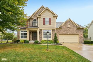 5985 Pine Bluff Drive, Avon, IN 46123