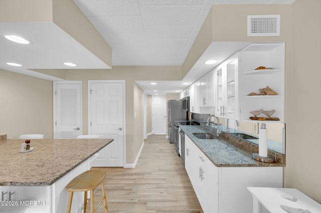 438 Highway 35 1202, Mantoloking, NJ 08738