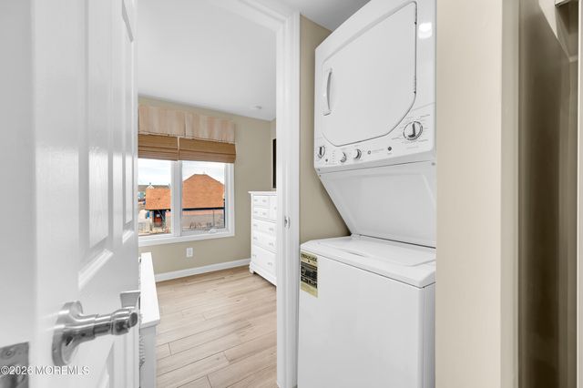 438 Highway 35 1202, Mantoloking, NJ 08738