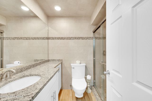 438 Highway 35 1202, Mantoloking, NJ 08738