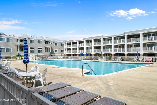 438 Highway 35 1202, Mantoloking, NJ 08738