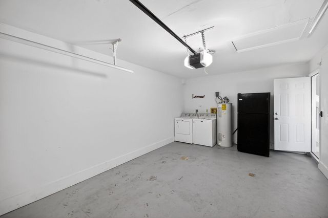 17 Tara Lakes Drive E, Boynton Beach, FL 33436