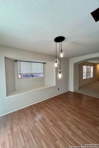 9114 LAGUNA FALLS, San Antonio, TX 78251