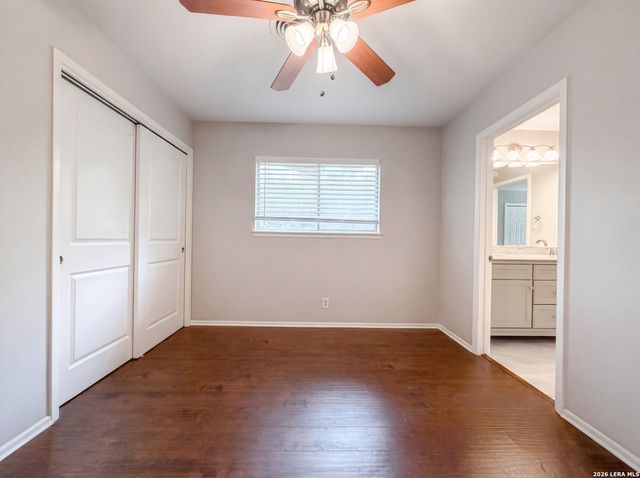 1118 MELISSA DR, San Antonio, TX 78213