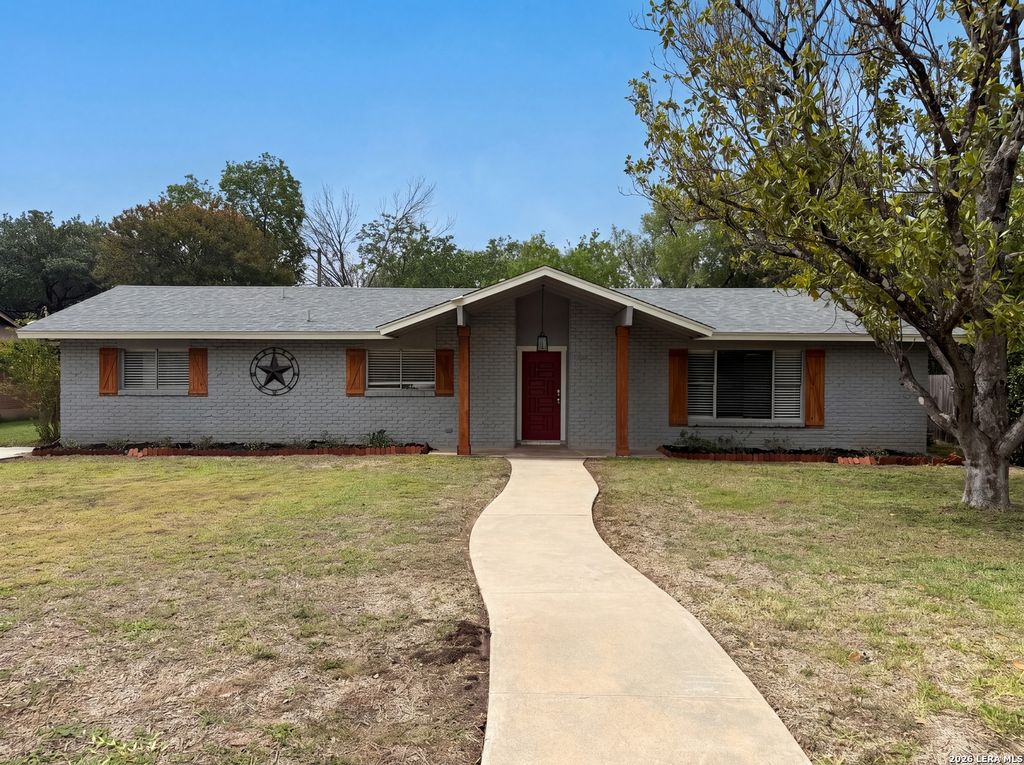 1118 MELISSA DR, San Antonio, TX 78213