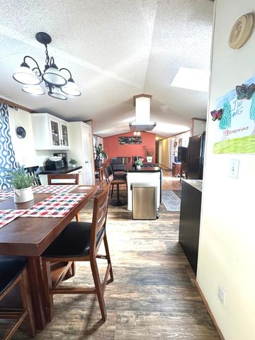 1028 NW Alma Circle 1028, Round Lake, IL 60073