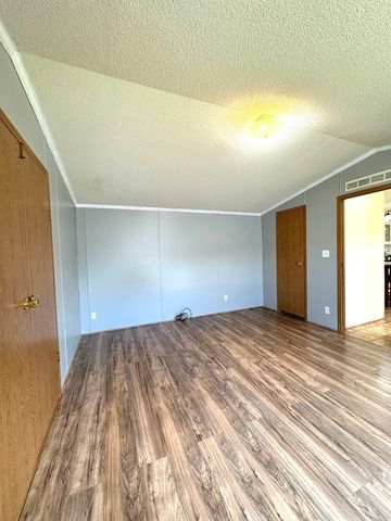 1028 NW Alma Circle 1028, Round Lake, IL 60073