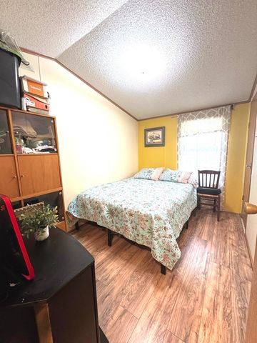 1028 NW Alma Circle 1028, Round Lake, IL 60073