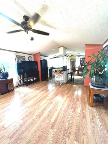1028 NW Alma Circle 1028, Round Lake, IL 60073