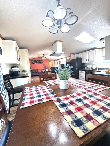 1028 NW Alma Circle 1028, Round Lake, IL 60073