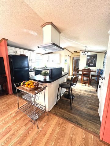1028 NW Alma Circle 1028, Round Lake, IL 60073